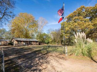 3015 S Henderson Blvd, Kilgore, TX 75662