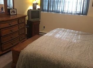 1629 Meriden Rd #4, Wolcott, CT 06716