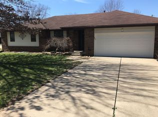 707 N Fairway Ave, Nixa, MO 65714