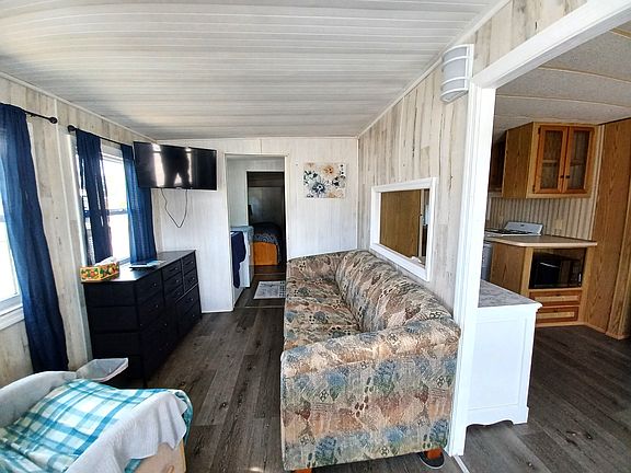 5th image of 37647 Chancey Rd #165