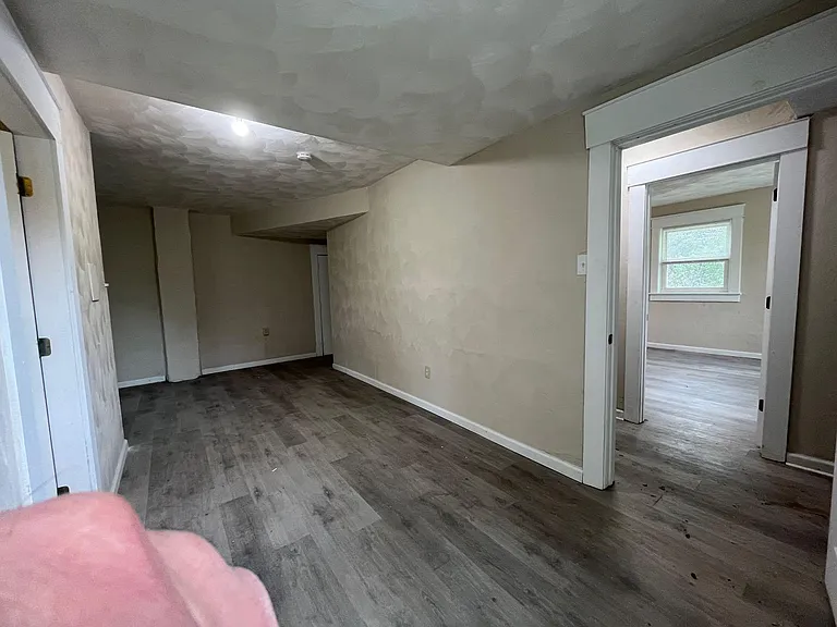 2402 Clifton St NW — Photo 8