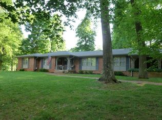 214 Forrest Hill Rd, Hodgenville, KY 42748