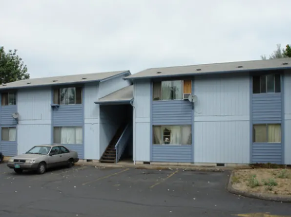 mard02, 282 S 47th St APT C, Springfield, OR 97478
