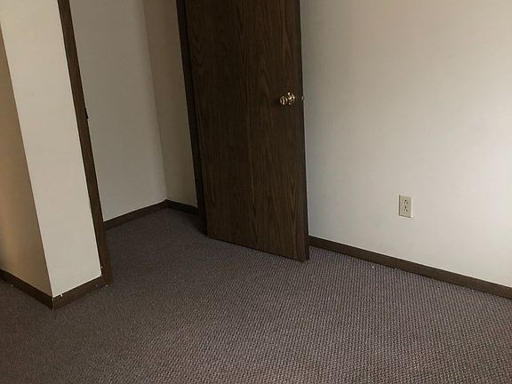 5th image of 425 6th Ave #6