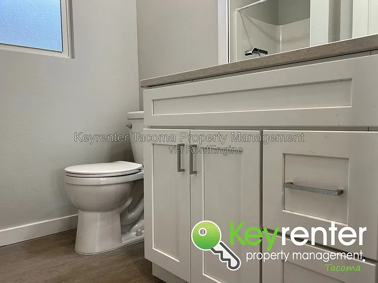 1827 S Washington St — Photo 17