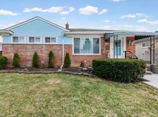 18140 Marquette St, Roseville, MI