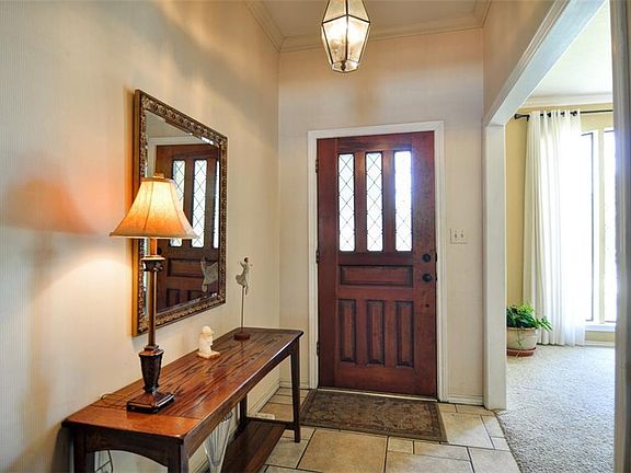 3rd image of 3925 Carrizo Dr