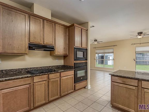 4th image of 41310 Orchid Dr
