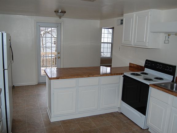 Breakfast bar