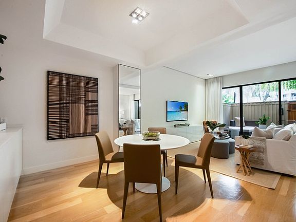 Spacious Living Area With 10 Ceilings