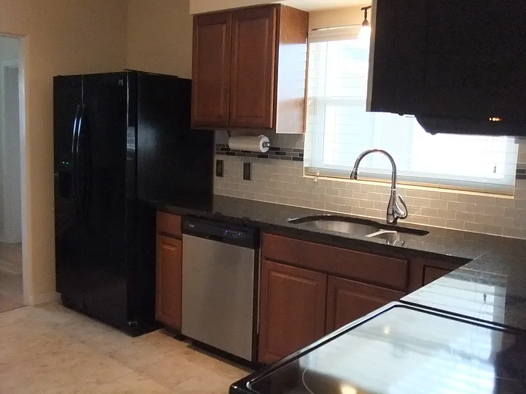 257 Boylston Ave — Photo 14