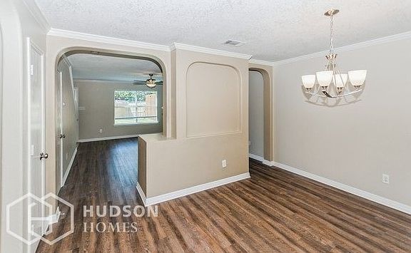 3rd image of 4349 Mesa Dr