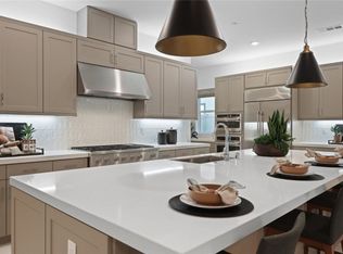 29375 Via Diamante, Valencia, CA 91354