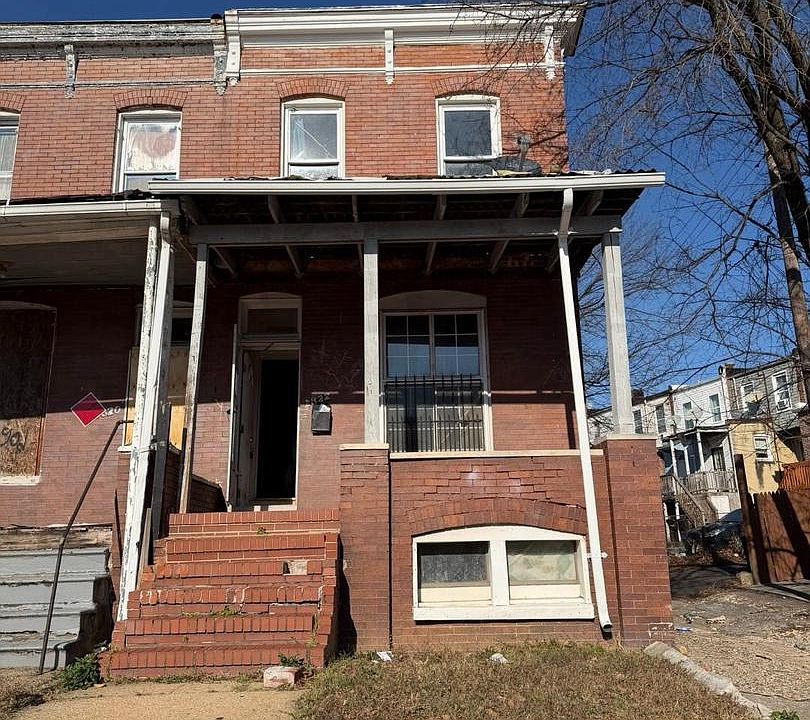 1st image of 2822 Kennedy Ave