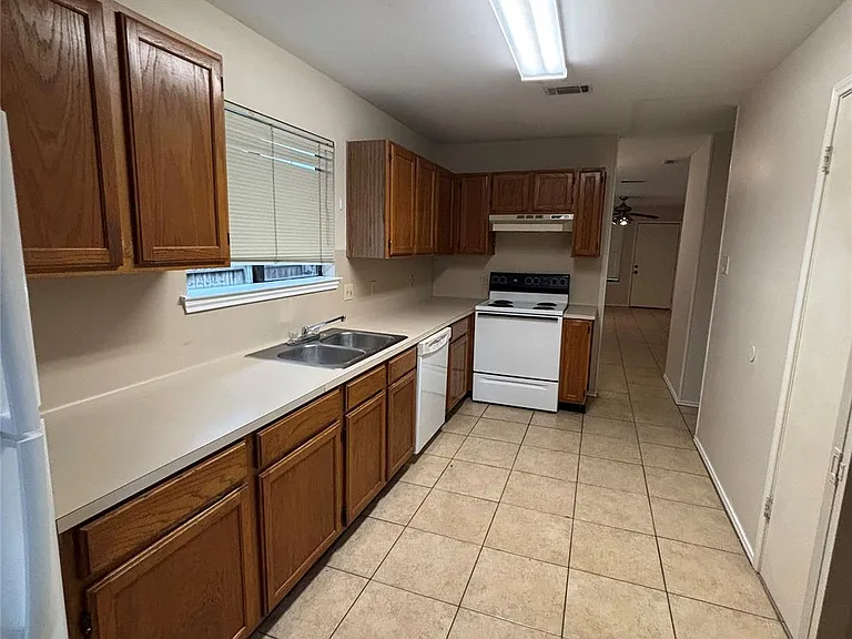 515 Luther Dr #A — Photo 12