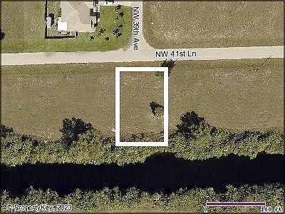 1st image of 3902 NW 41st Ter