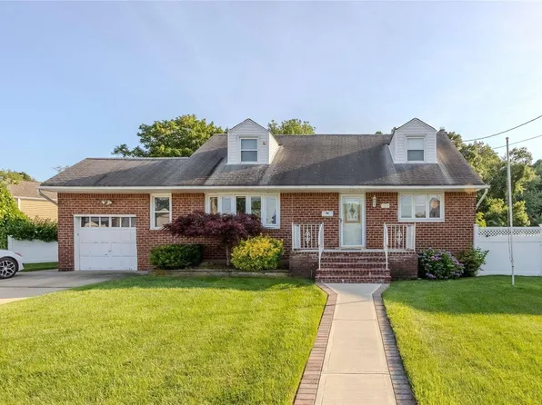 1219 Ott Lane, Merrick, NY 11566