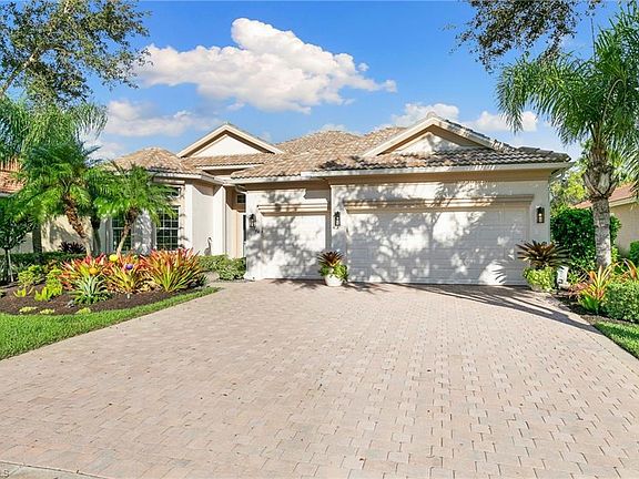 2nd image of 10364 Yorkstone DR