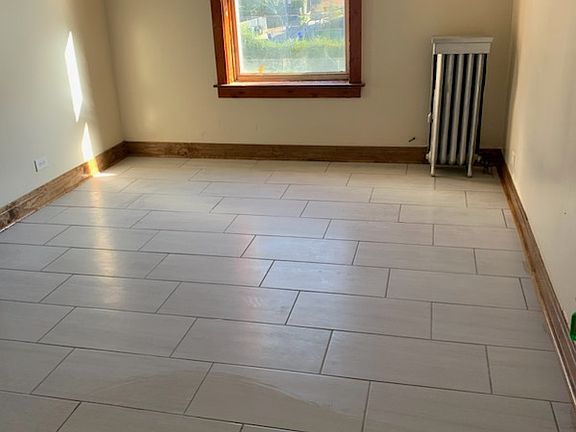 2nd image of 2710 W Jackson Blvd #Sm