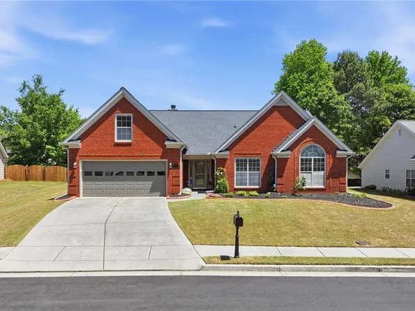 1847 Prospect View Dr, Lawrenceville, GA 30043
