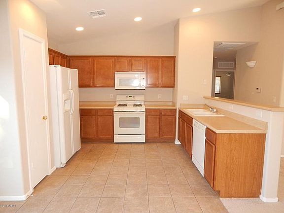 3rd image of 3635 W Avenida Del Mar