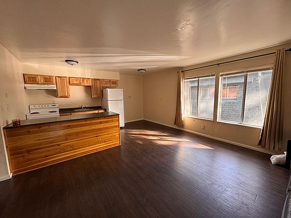 3rd image of 1177 Ski Run Blvd #B