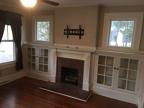4th image of 605 E Broad St