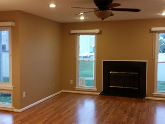 4th image of 99 Winchester Dr
