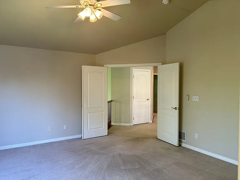5406 Hunter Dr — Photo 14