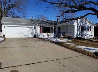 1818 E Glendale Ave, Appleton, WI 54911