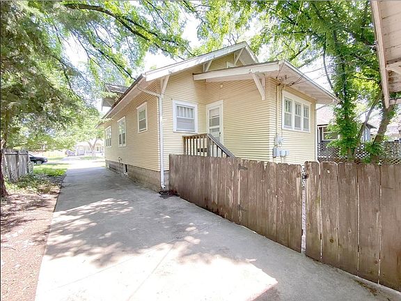 2nd image of 105 E 13th Ave