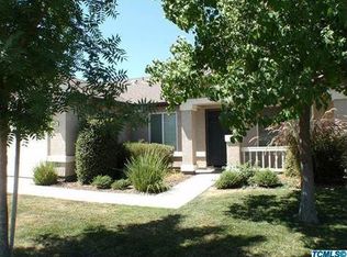 2848 W Payson Ct, Visalia, CA 93291