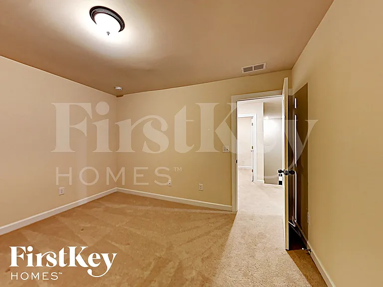 9952 Travertine Trl — Photo 7