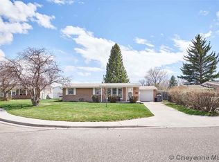 3431 Foxcroft Rd, Cheyenne, WY 82001