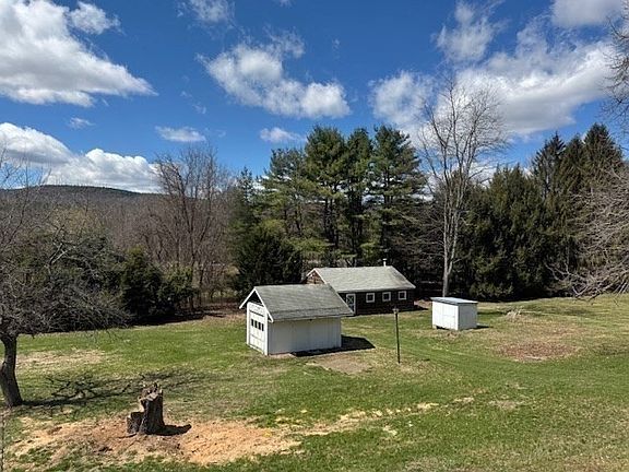 3rd image of 96 Bald Mountain Rd