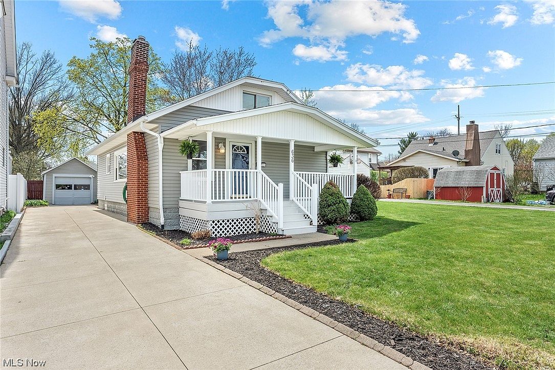 636 Notre Dame Ave, Cuyahoga Falls, OH 44221 Zillow