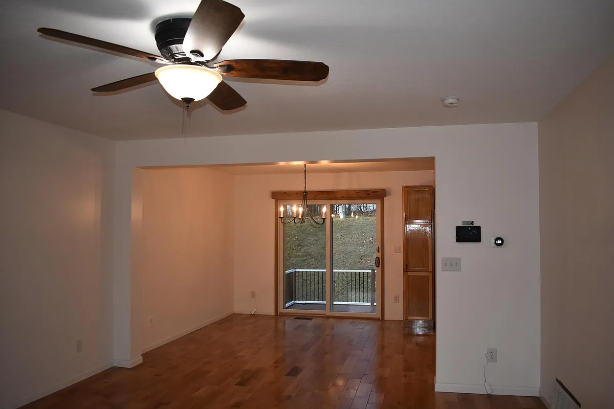 Building Photo - 2399 Long Bow Dr