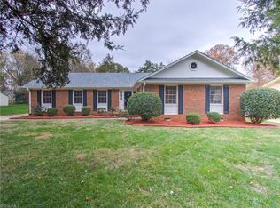 4811 Tara Dr, Greensboro, NC 27410