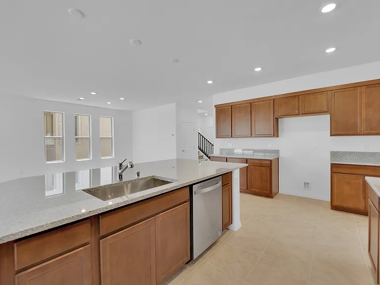 10462 Emerald Rye St — Photo 28