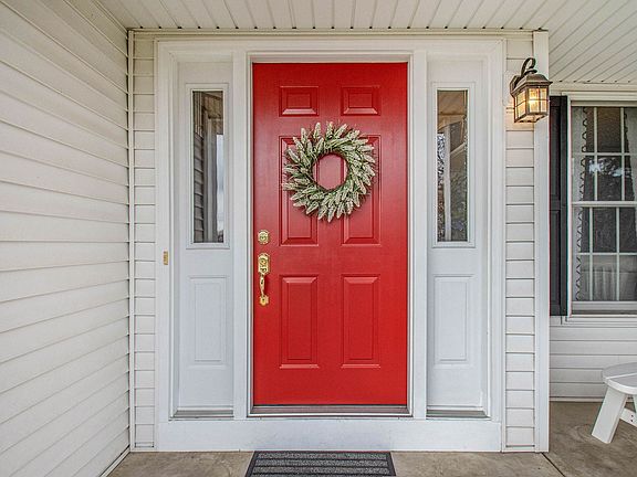 4th image of 64819 Cobbler Cove Ct