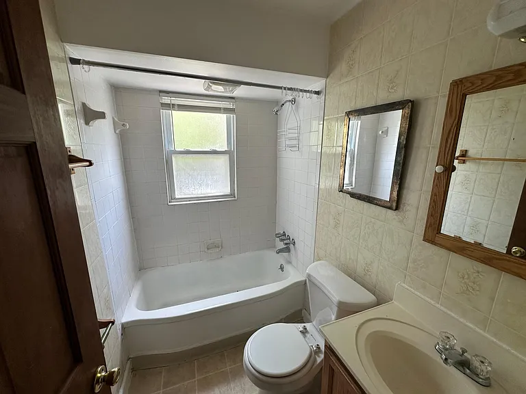 22788 Rosalind Ave — Photo 8