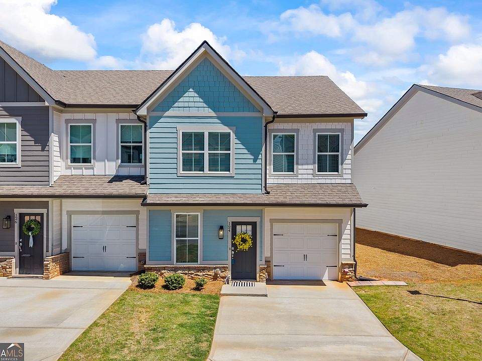 1st image of 124 Magnolia Pl