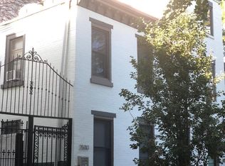 2530 Waverly St, Philadelphia, PA