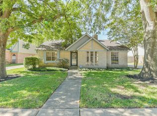 15339 Glenwood Park Dr, Houston, TX 77095