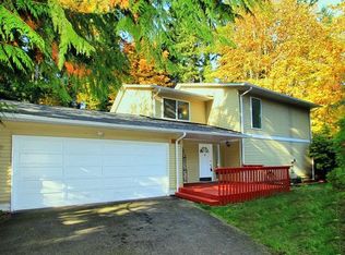 12108 NE 151st St, Kirkland, WA 98034