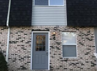1425 Twin Pines Ct APT G, Newark, OH 43055