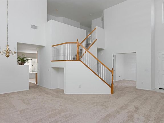 5th image of 168 Daybreak Cir
