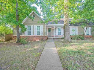 8241 Trinity Rd, Cordova, TN 38018