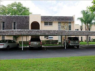 2nd image of 124 Elmwood Cir