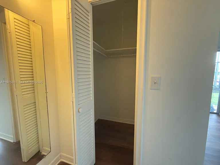 104 E Easthampton E #1 — Photo 17
